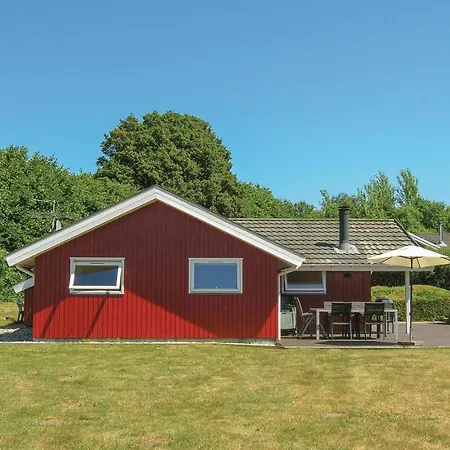 Дом отдыха 3 Bedroom Lovely In Rudkobing Spodsbjerg