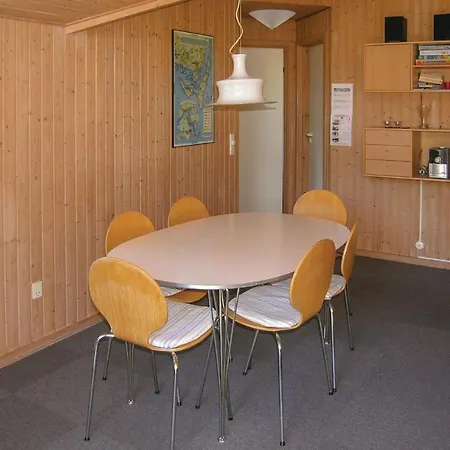 3 Bedroom Lovely In Rudkobing Дом отдыха Spodsbjerg